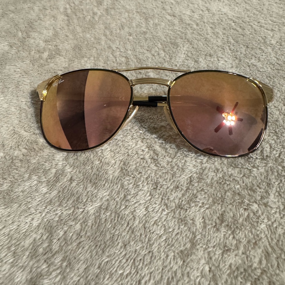 Ray-Ban Gold Aviator Sunglasses